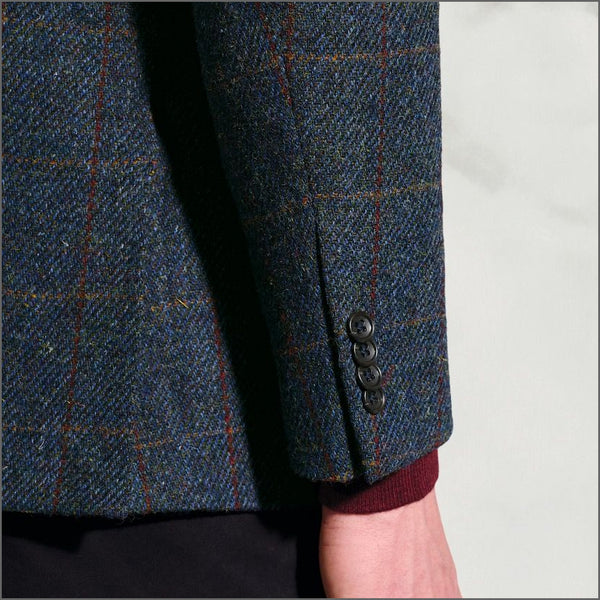 Brook Taverner Falkirk Navy Check Harris Tweed Jacket*