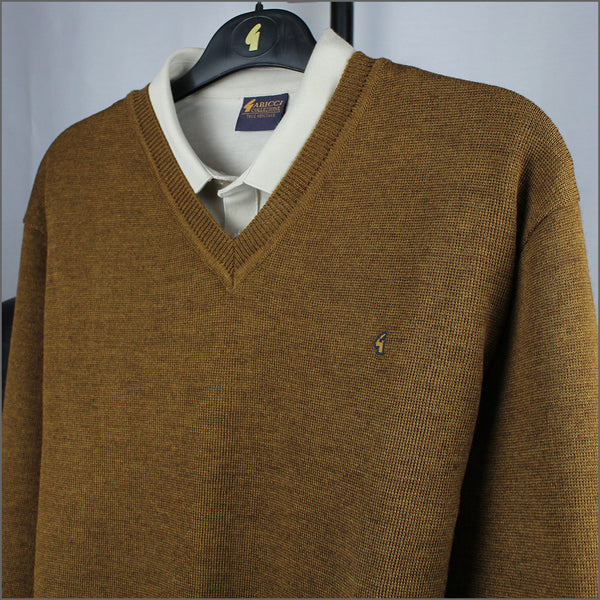 Gabicci K01 Nutmeg V Neck*