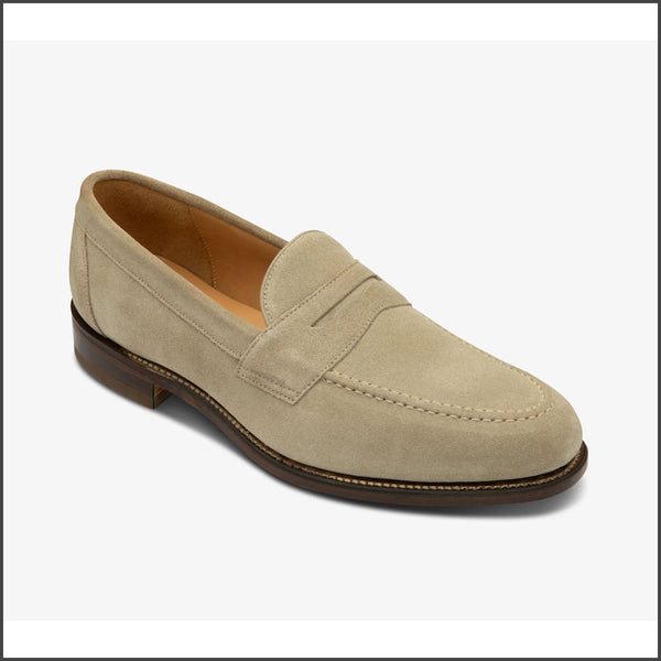Loake Imperial Sand Suede Penny Loafer F Fittingª