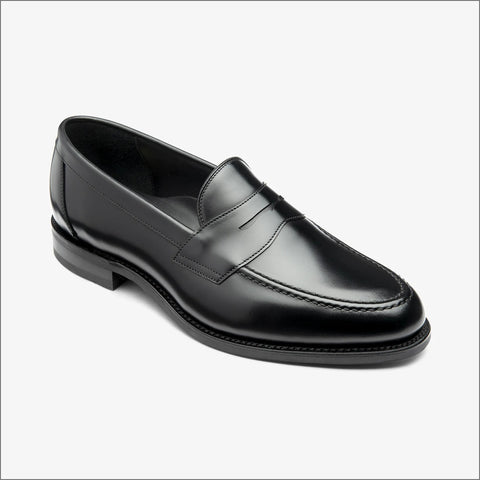 Loake Imperial Black Leather Penny Loafer F Fittingª