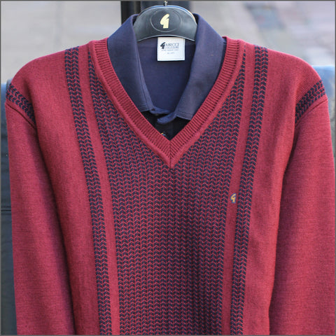 Gabicci M02 Mulberry V Neck*