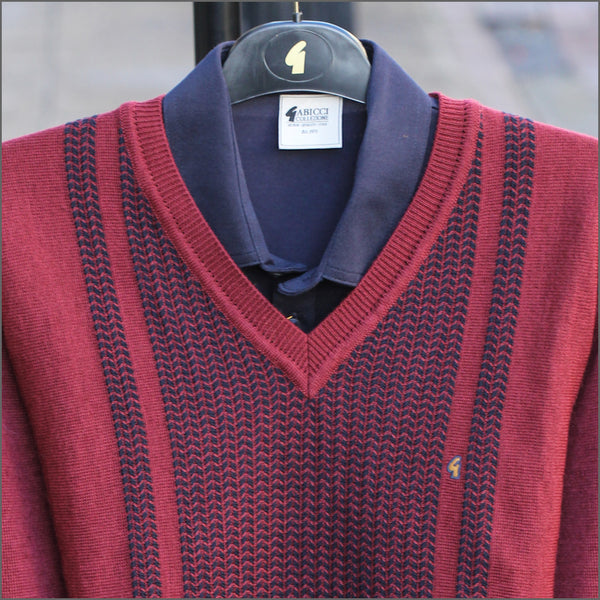 Gabicci M02 Mulberry V Neck*