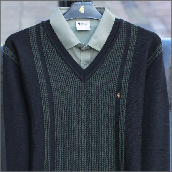 Gabicci M02 Black V Neck*