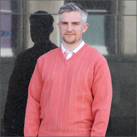 Gabicci M02 Salmon V Neck=