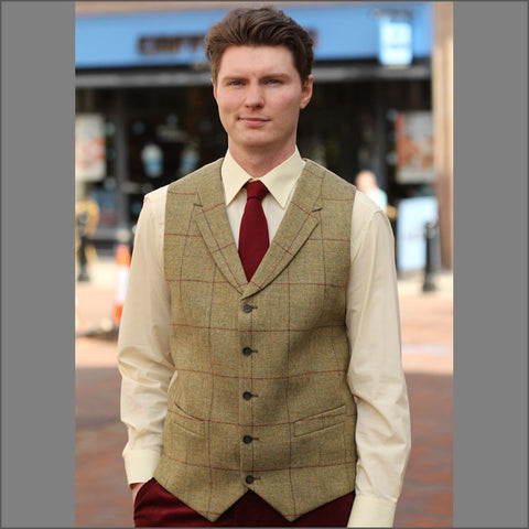Mallalieus Brown Gold Tweed Waistcoat<>