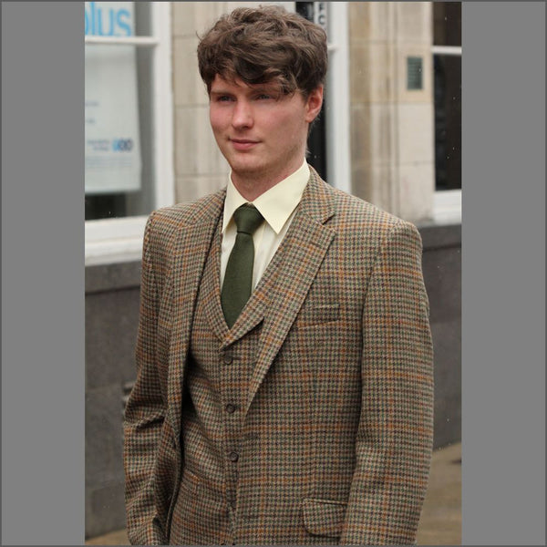 Mallalieus Brown Tweed Jacket=